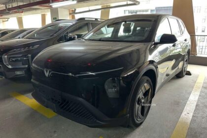 VINFAST LIMO BẢN GIA ĐÌNH LẦN ĐẦU HÉ LỘ, TRANG BỊ ĐẦY BẤT NGỜ