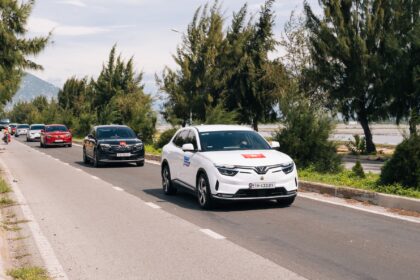 VinFast tặng quà Tết “khủng” – lên tới 3 năm sạc pin miễn phí cho khách hàng