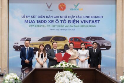 TAXI HƯƠNG GIANG MUA 1.500 Ô TÔ ĐIỆN VINFAST, MỞ RỘNG HỢP TÁC VỚI GREEN SM